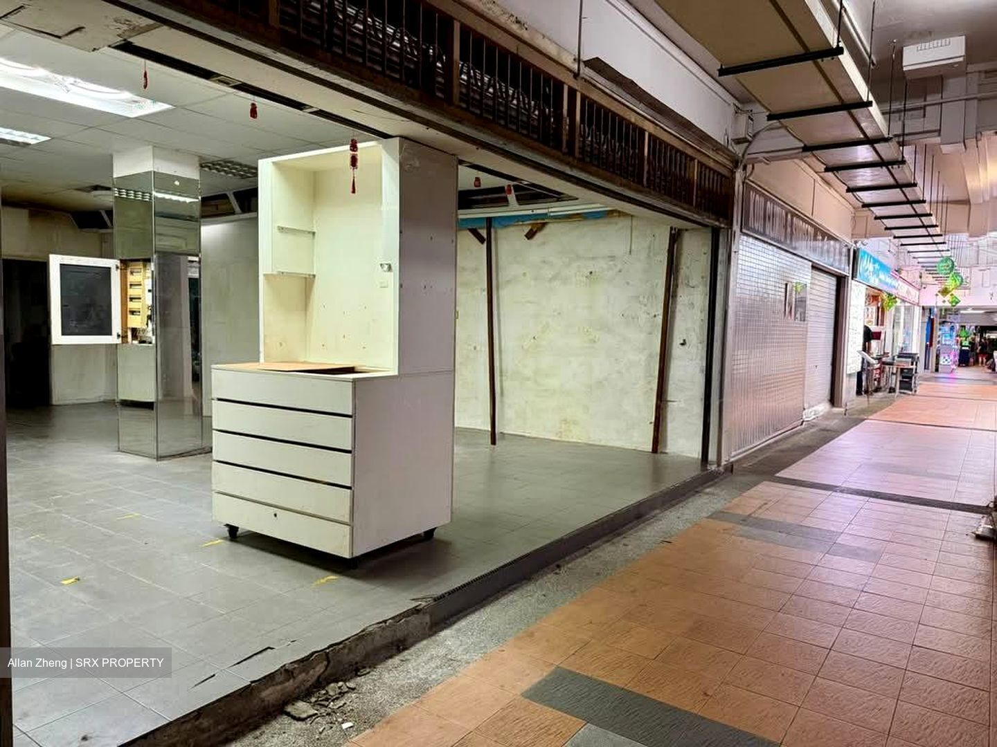 Bukit Batok West Avenue 8 (D23), Shop House #581731041